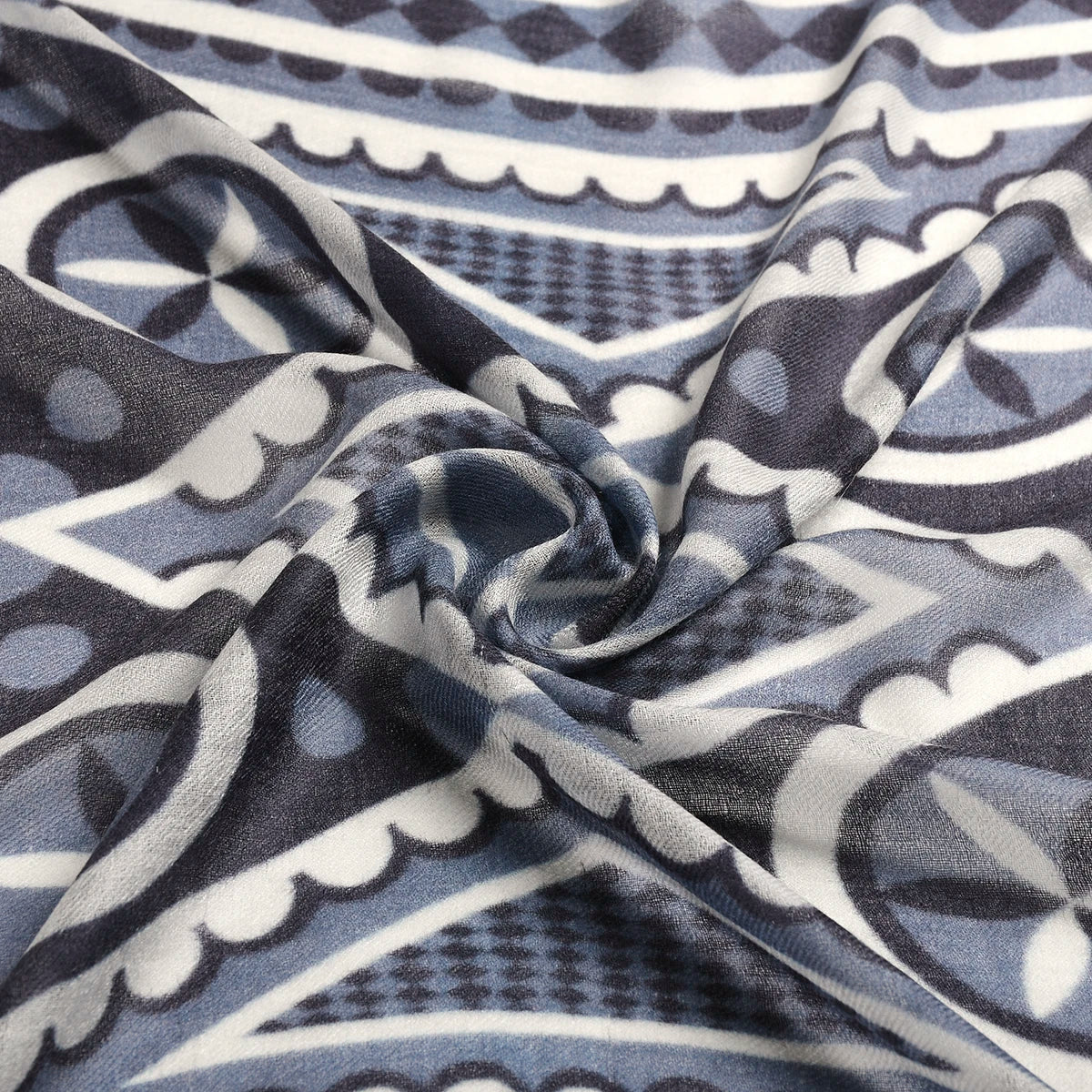 #color_tonal navy